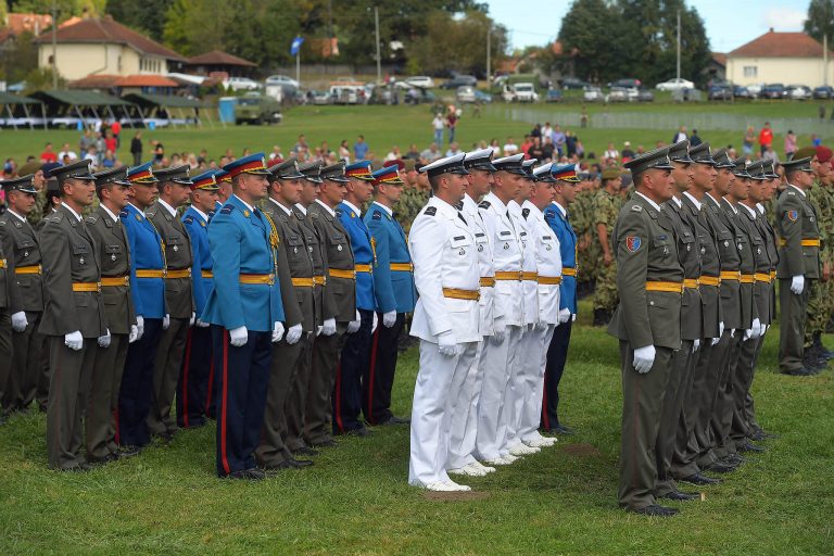 Read more about the article ПОЗИВ ПОДОФИЦИРИМА ВОЈСКЕ СРБИЈЕ: Учланите се у Војни синдикат „Гвоздени пук“